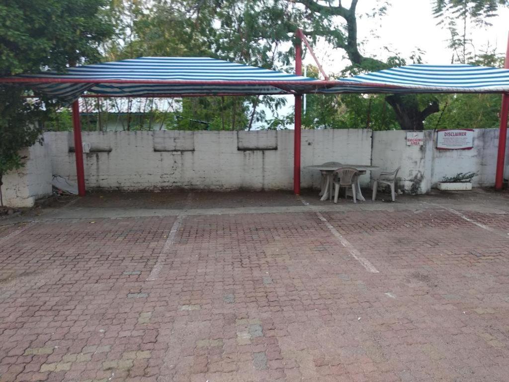 Brackendene Lodge Gaborone Eksteriør bilde